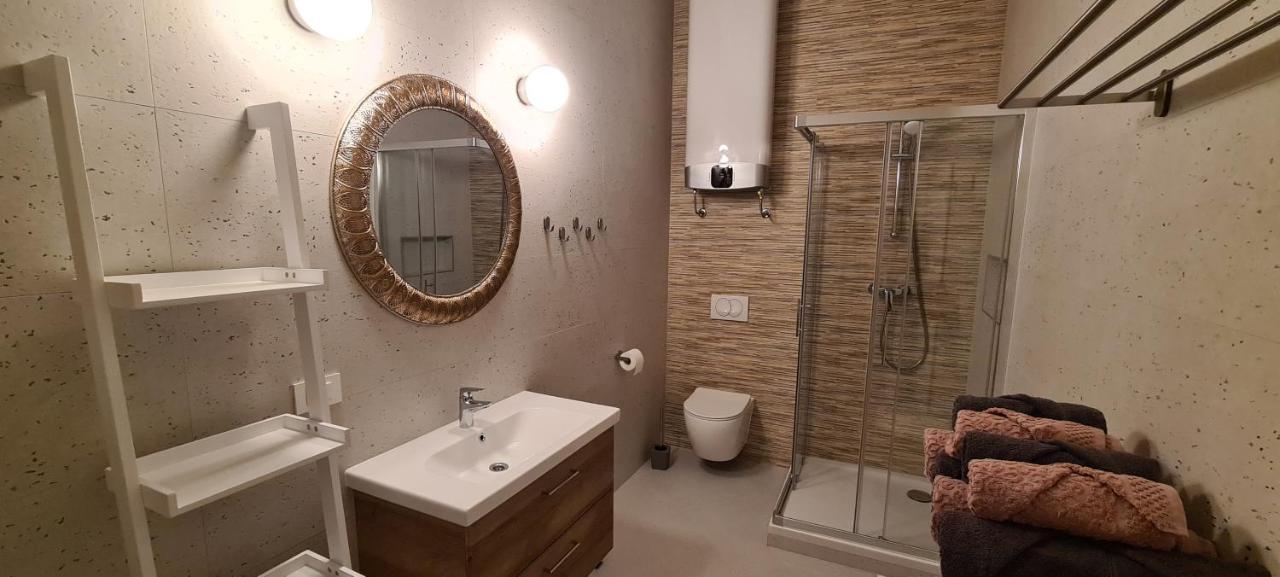 Apartments Nestl พทุย ภายนอก รูปภาพ